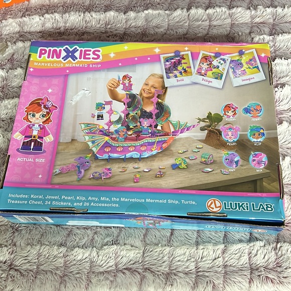PinXIES Marvelous Mermaid Ship Build Your own Play Set - Picture 2 of 2